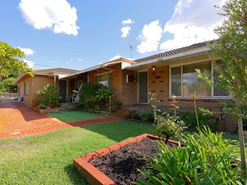 363 Fulham Street, Cloverdale WA 6105, Cloverdale - Image 1