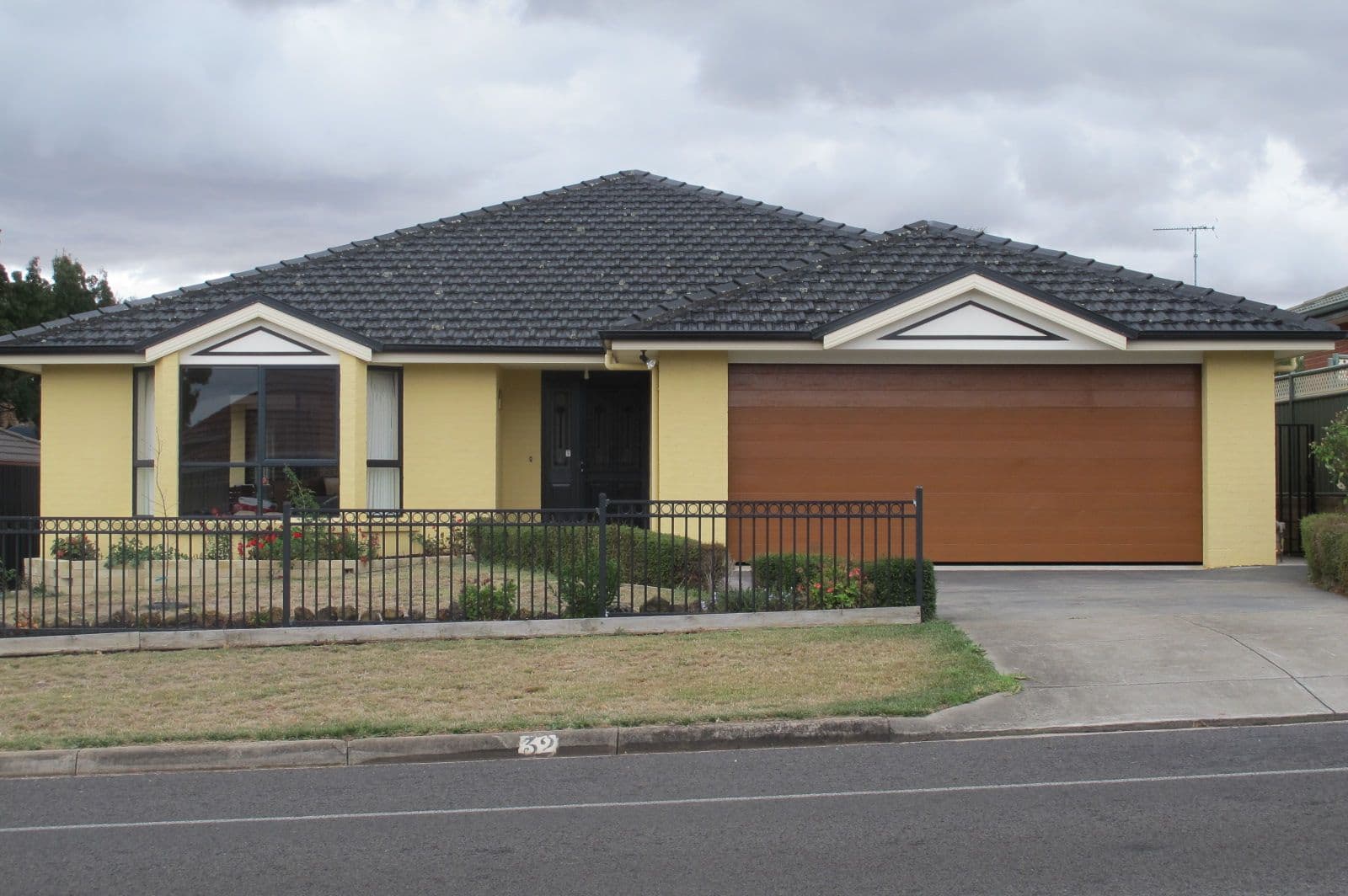 32 Milton Street, HAMILTON VIC 3300, Hamilton - Image 1