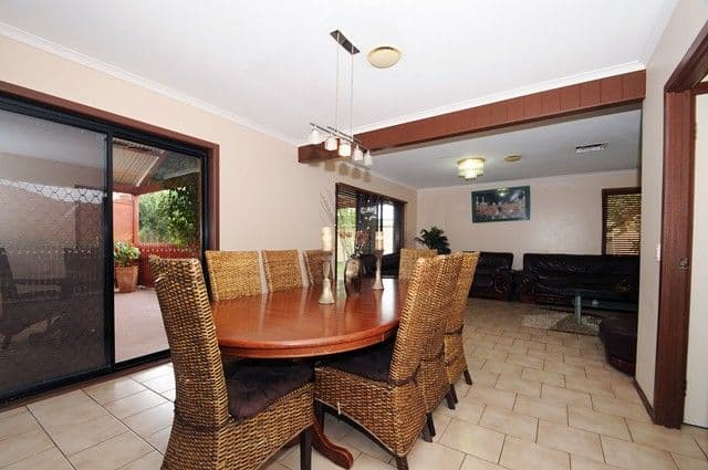76 Virgilia Drive, HOPPERS CROSSING VIC 3029, Hoppers Crossing - Thumbnail 3