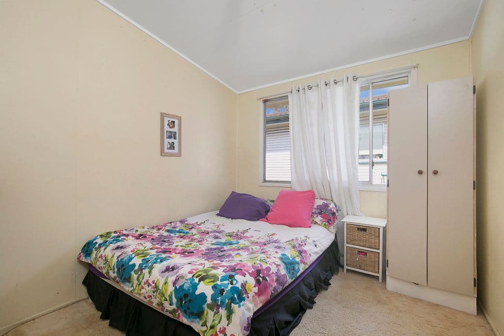 309 Whites Road, Lota QLD 4179, Lota - Thumbnail 5