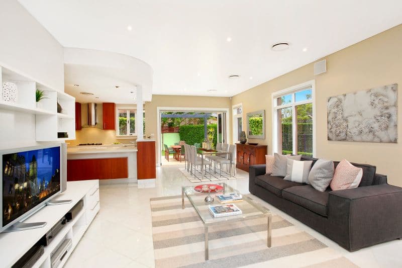 4 Rosebridge Avenue, CASTLE COVE NSW 2069, Castle Cove - Thumbnail 2