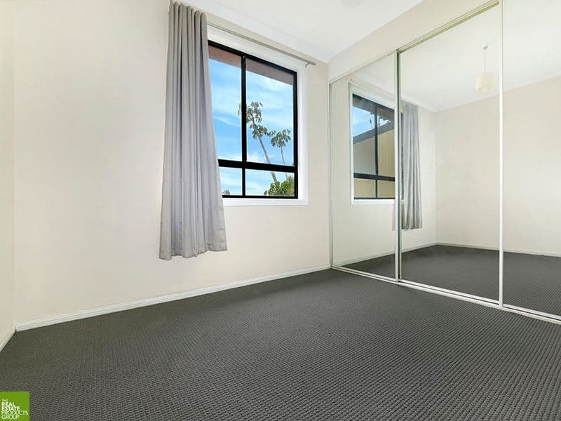 14 Cardiff Street, Berkeley - Thumbnail 5
