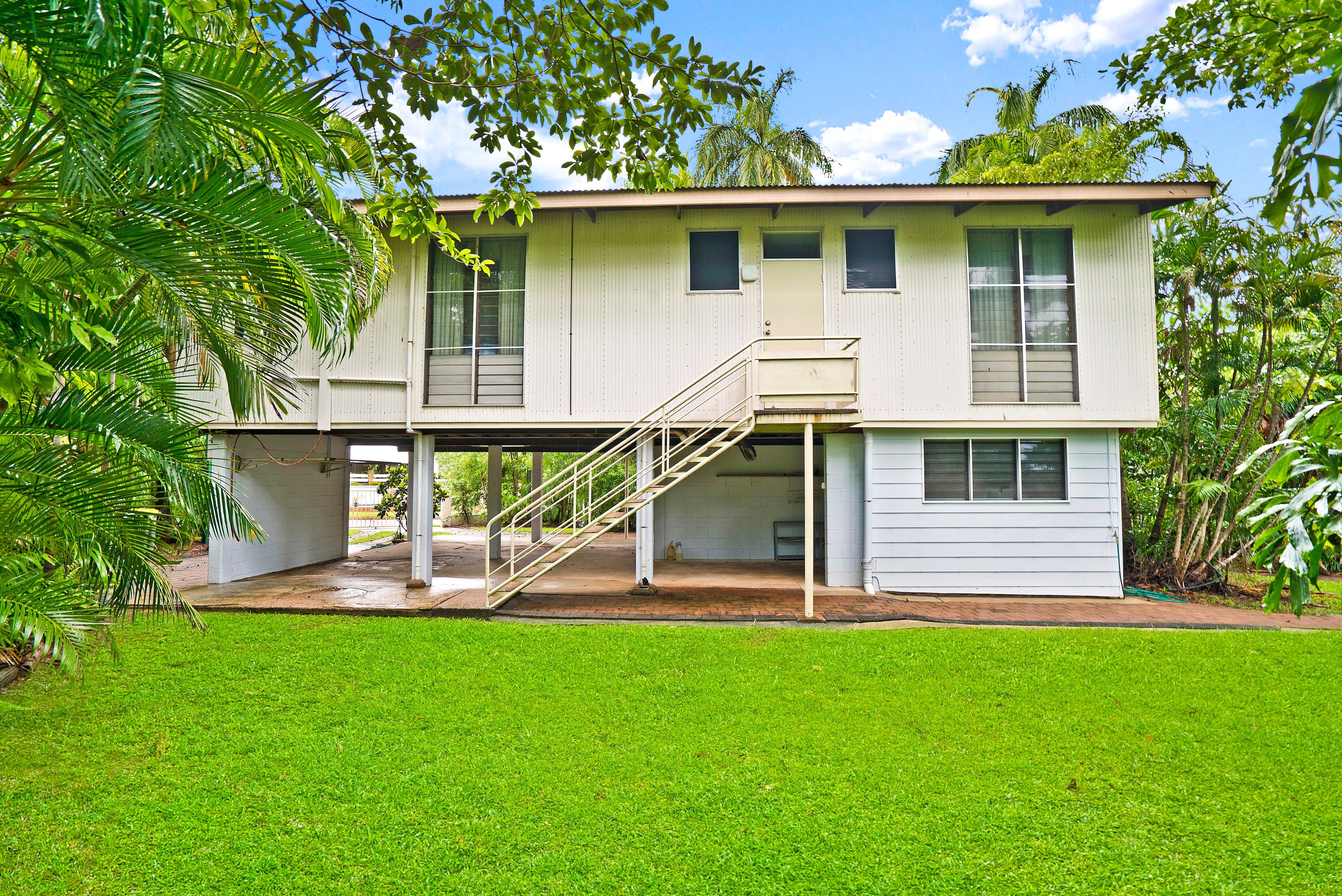 16 Cahill Crescent, Nakara NT 0810, Nakara - Thumbnail 2