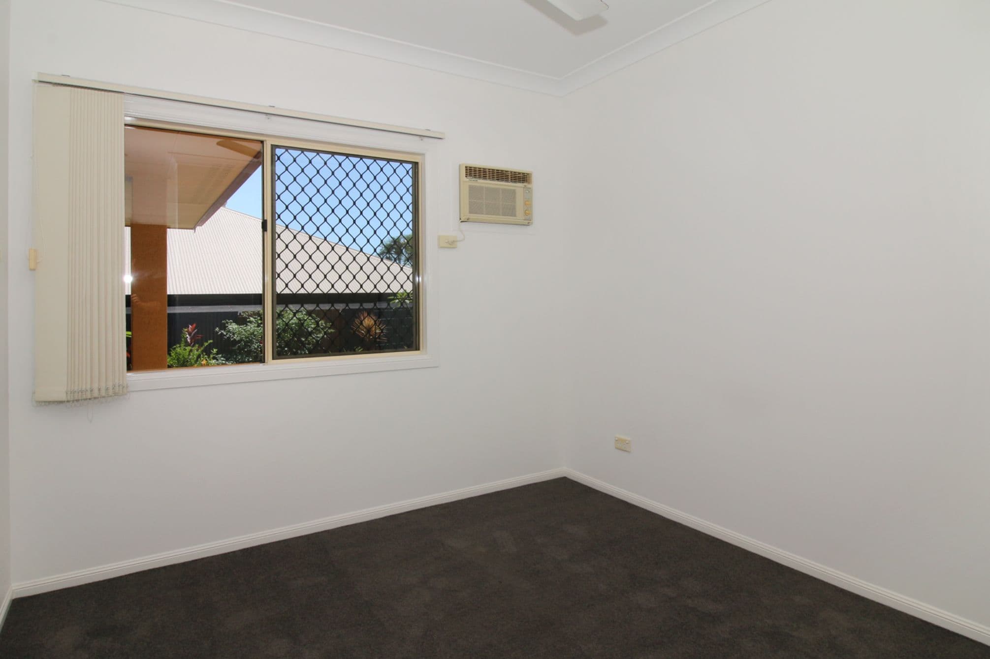 2 Saint Pauls Court, Mount Louisa QLD 4814, Mount Louisa - Thumbnail 7