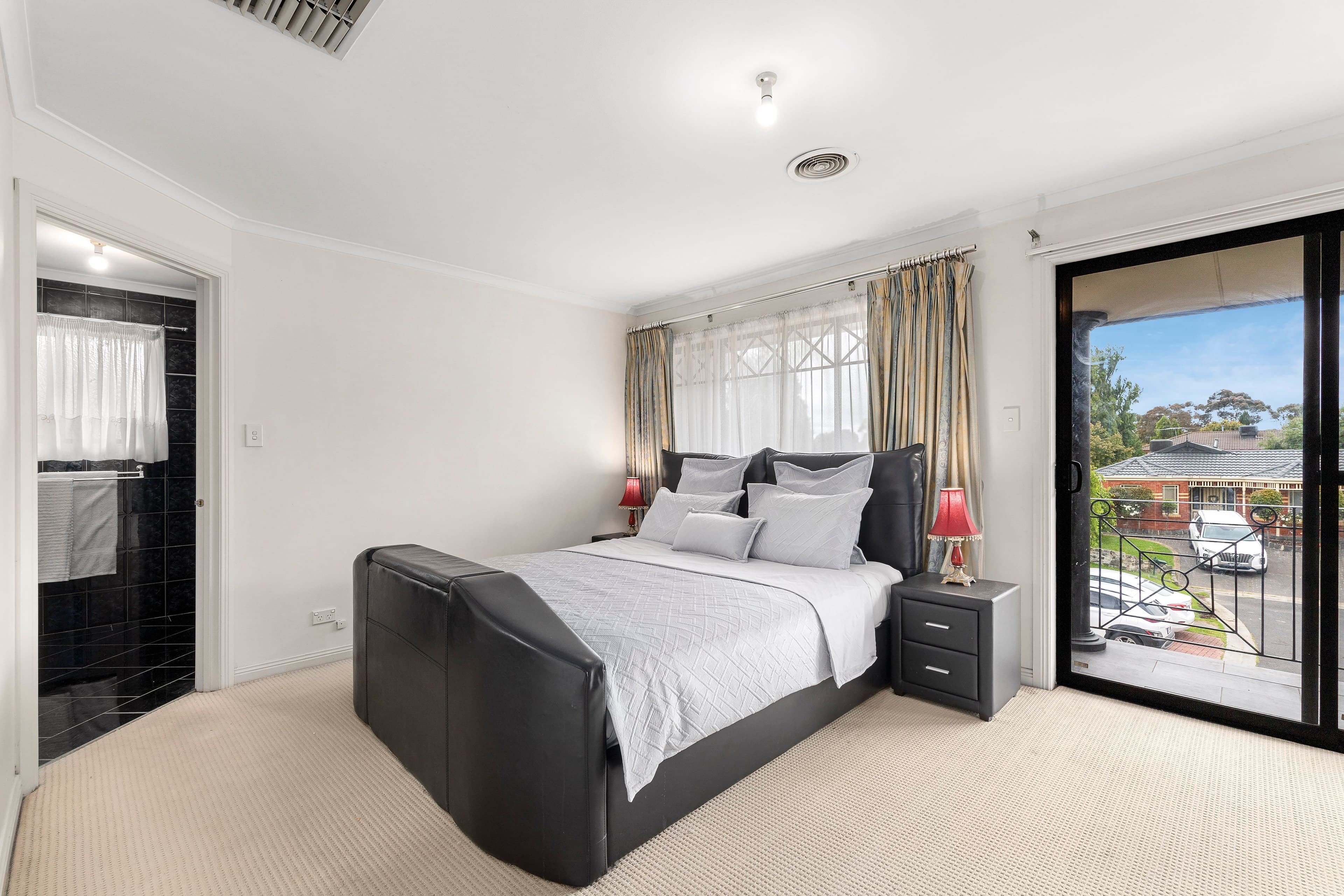 8 Mount Court, Mill Park VIC 3082, Mill Park - Thumbnail 5