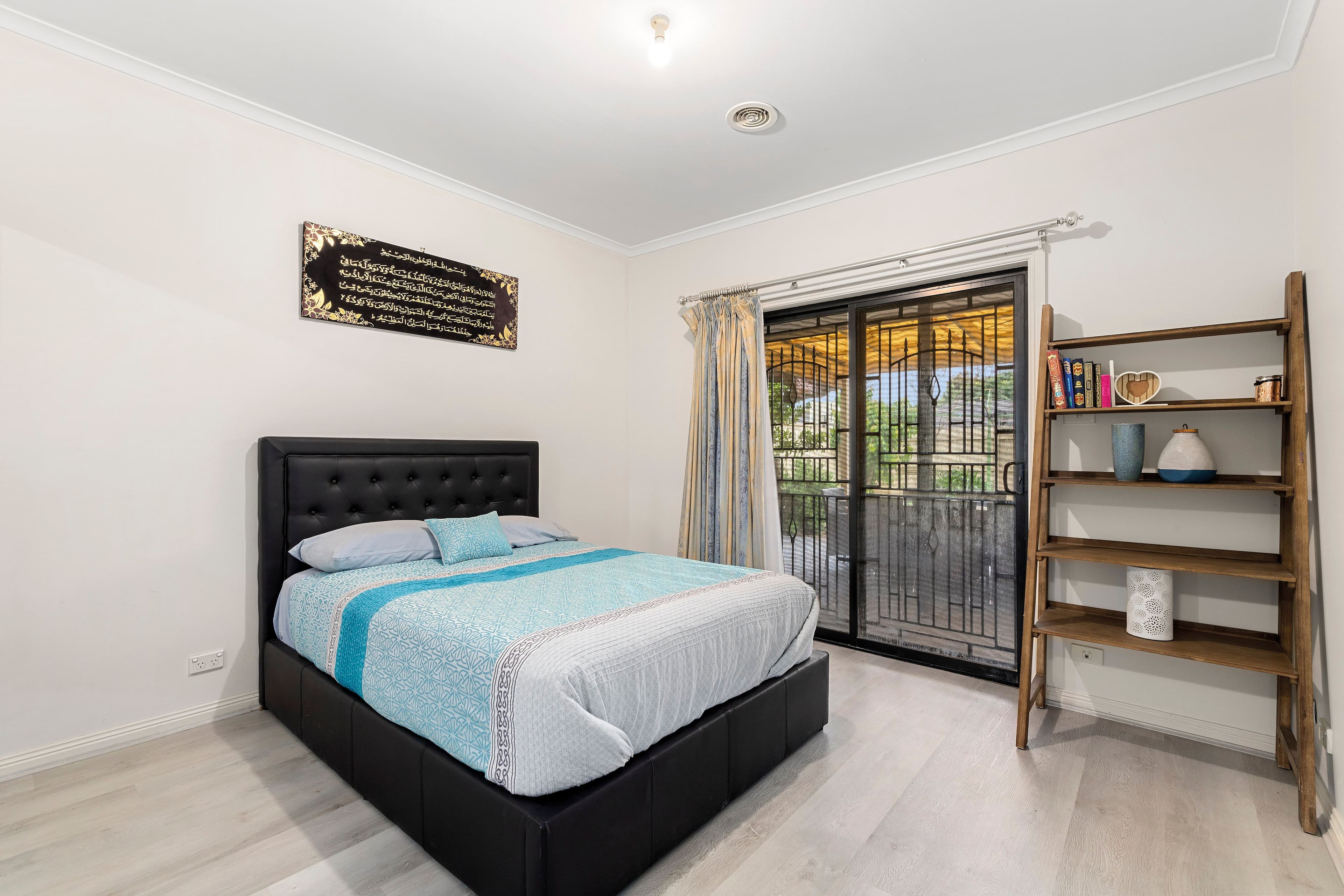 8 Mount Court, Mill Park VIC 3082, Mill Park - Thumbnail 7