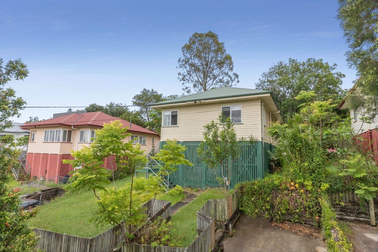 11 Armfield Street, Stafford QLD 4053, Stafford - Thumbnail 4