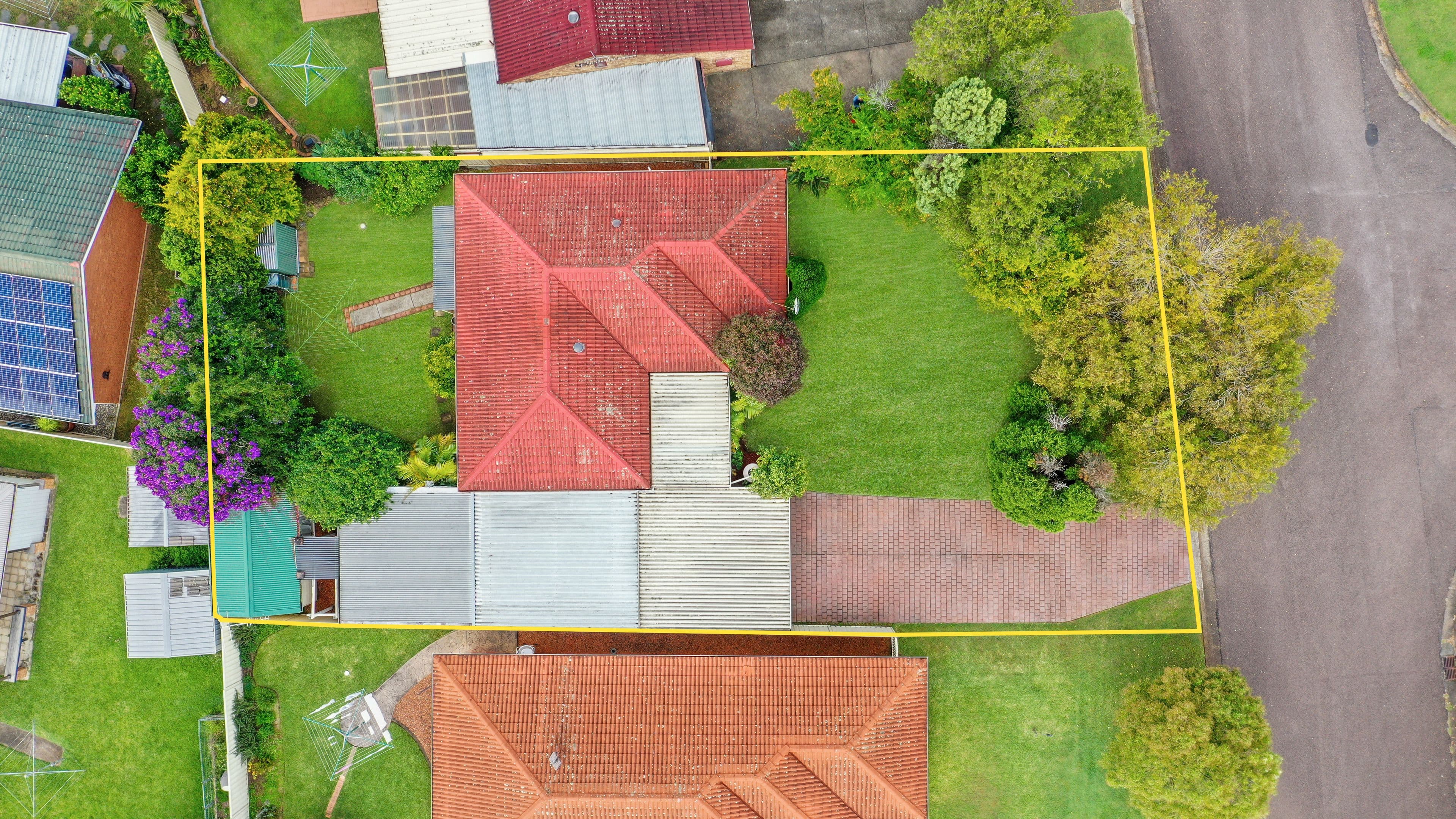 11 Macquarie Close, Raymond Terrace NSW 2324, Raymond Terrace - Thumbnail 2