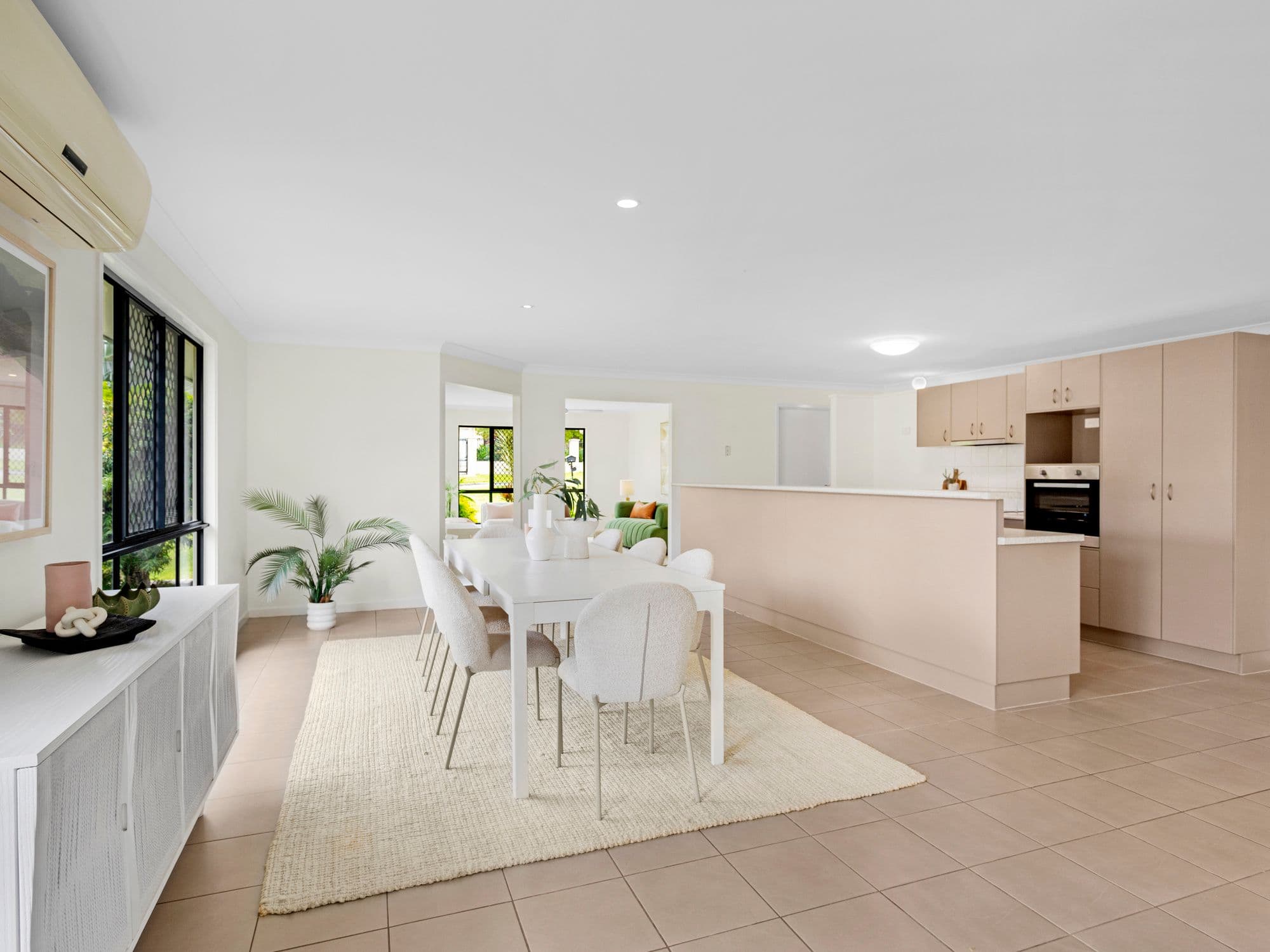 7 Tralee Court, Carrara QLD 4211, Carrara - Thumbnail 3