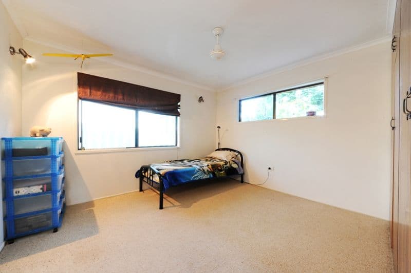 9 Roslyn Road, Mount Julian QLD 4800, Mount Julian - Thumbnail 8