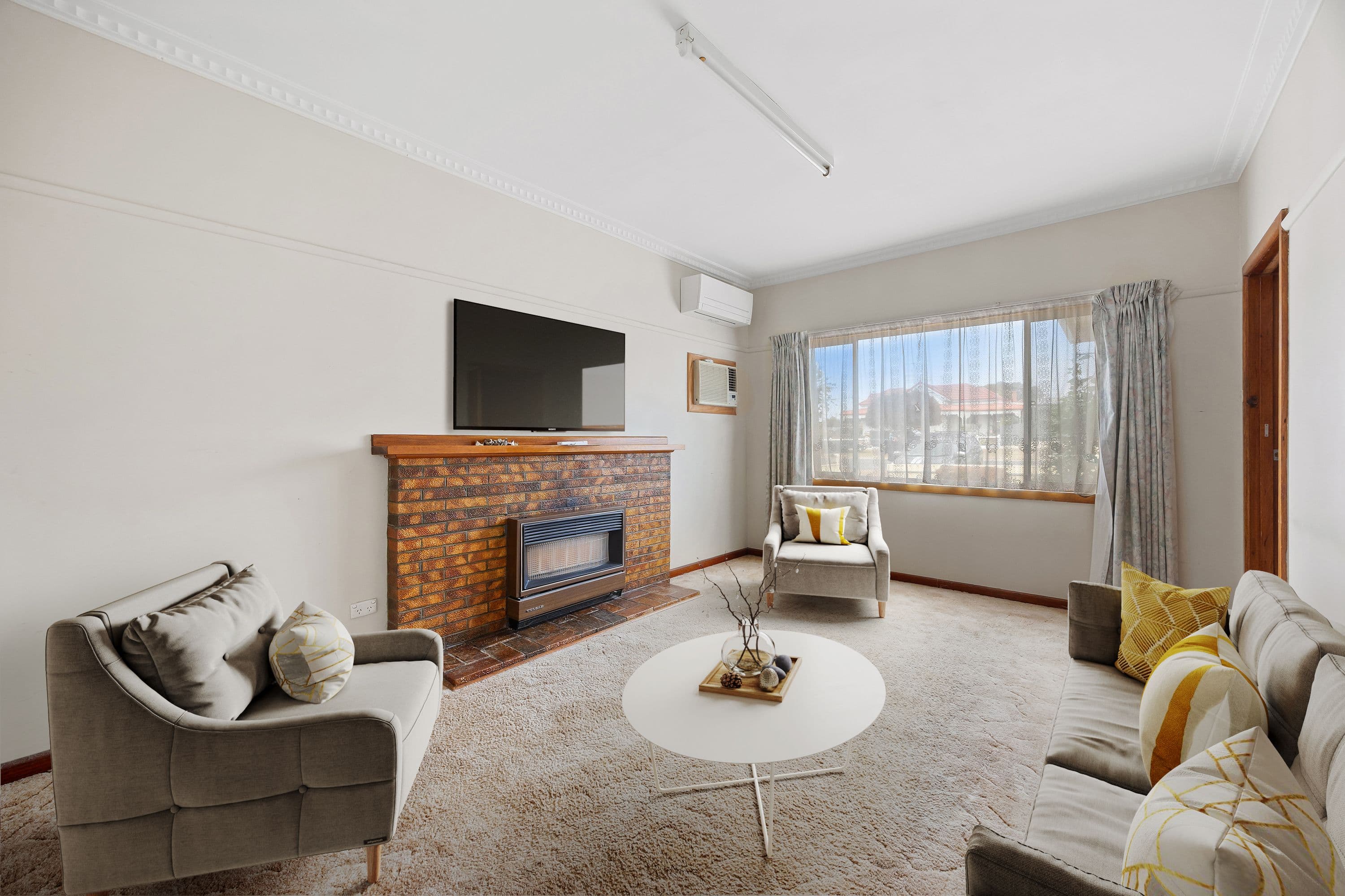 23 McGibbony Street, Ararat VIC 3377, Ararat - Thumbnail 2