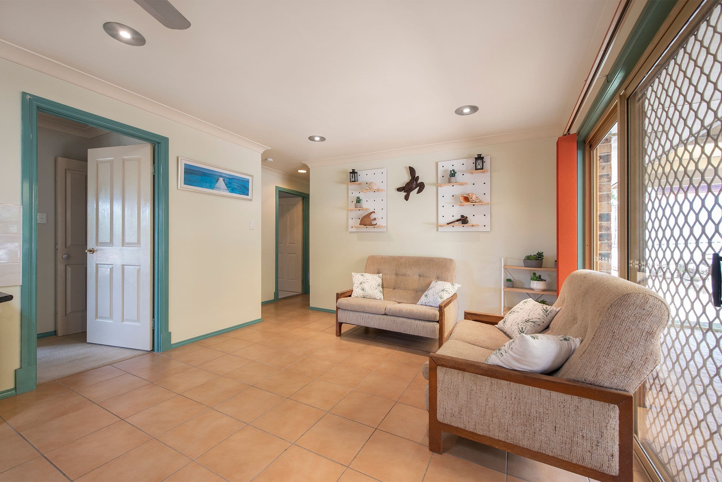 188 Castile Crescent, Edens Landing QLD 4207, Edens Landing - Thumbnail 5