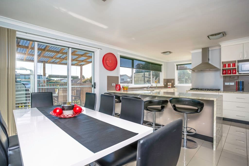 23 Cleghorn Avenue, Riverside TAS 7250, Riverside - Thumbnail 2