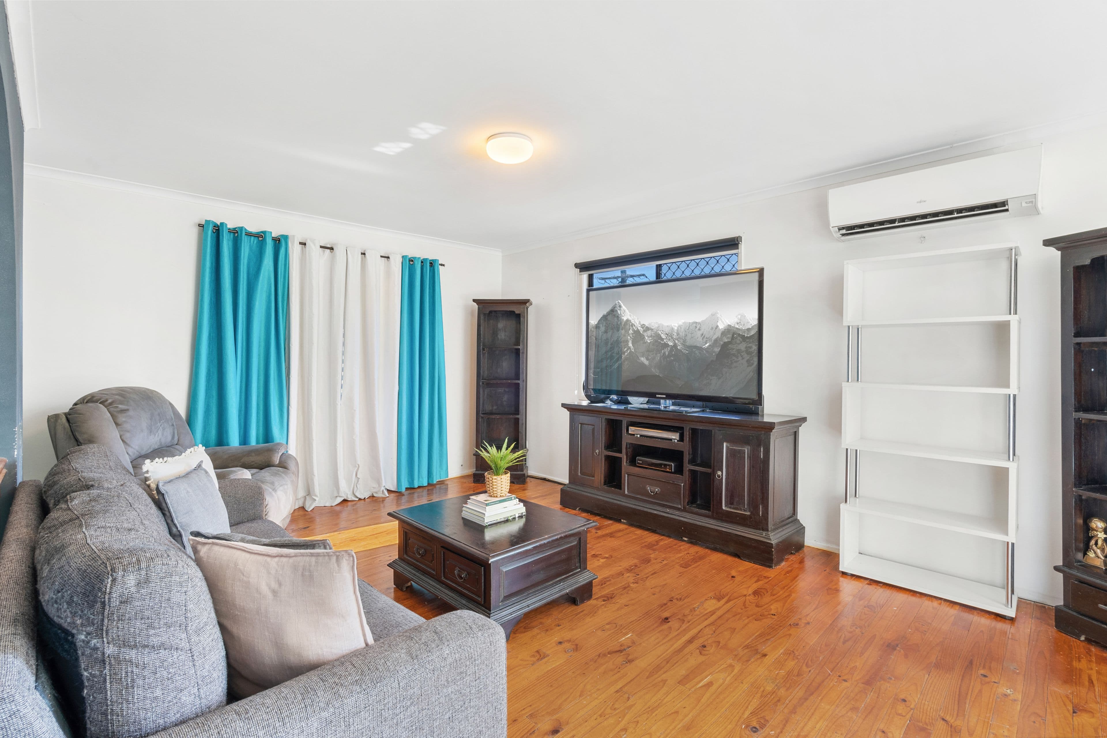 4 Torelliana Drive, Strathpine QLD 4500, Strathpine - Thumbnail 4
