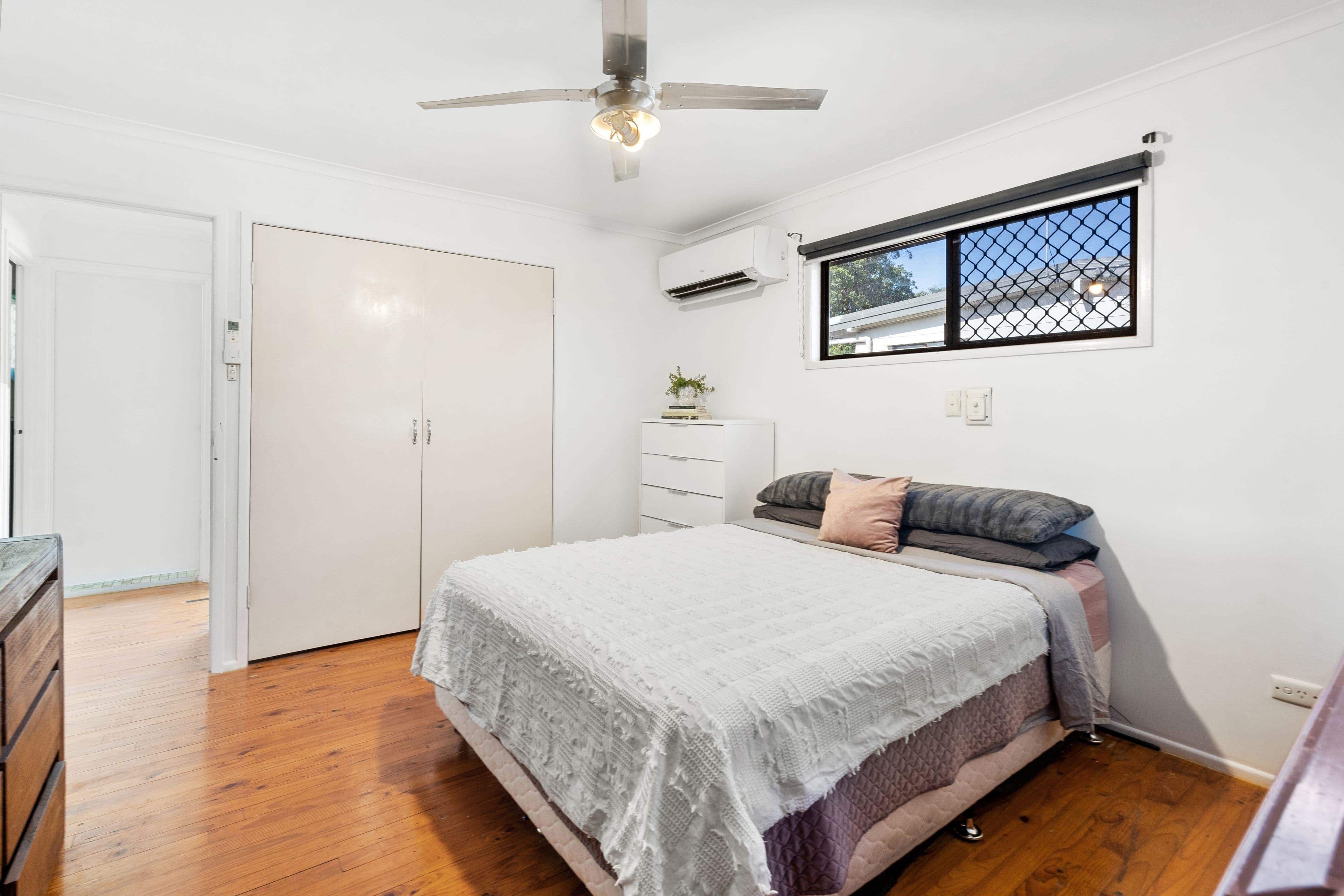 4 Torelliana Drive, Strathpine QLD 4500, Strathpine - Thumbnail 8