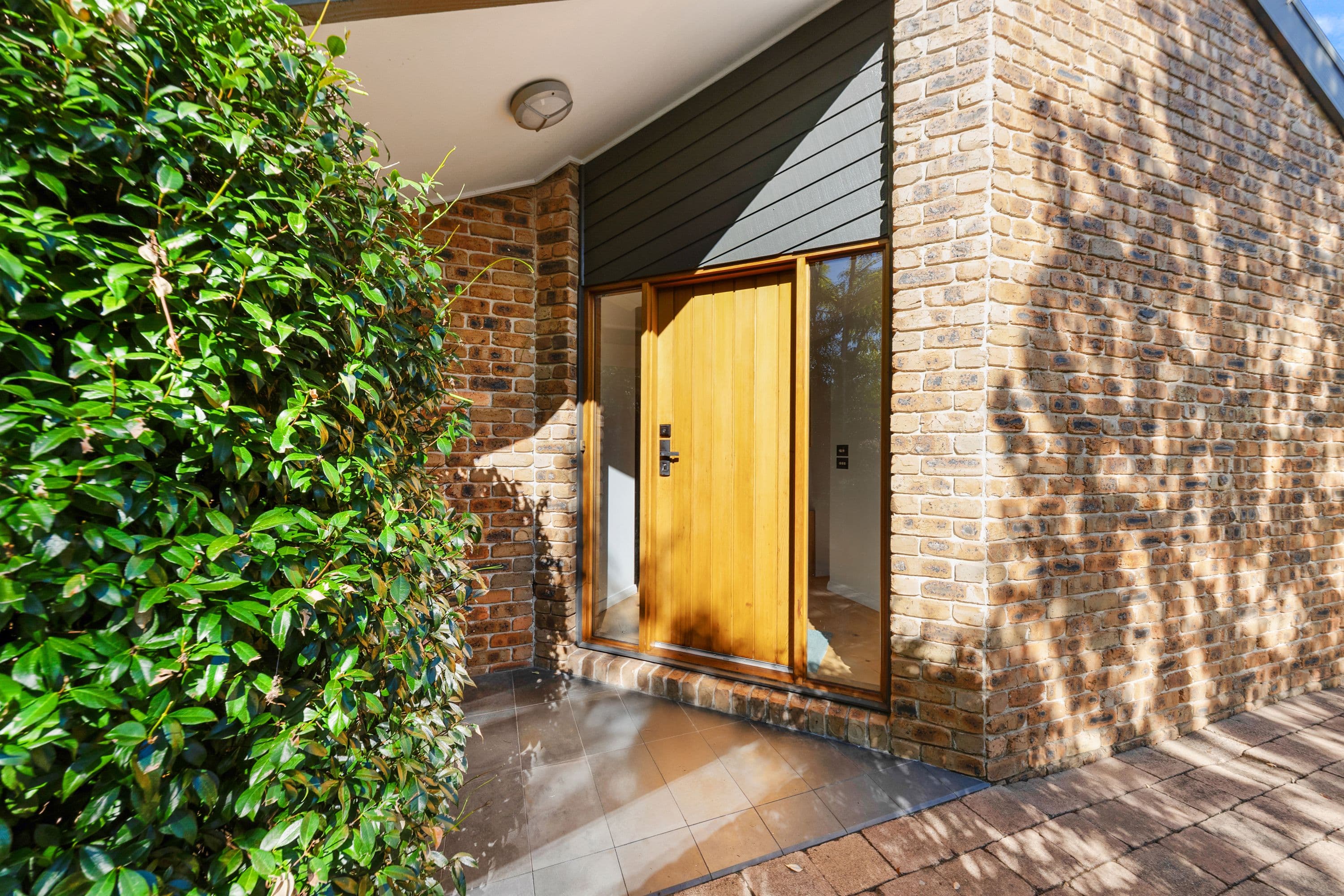 60 Cossington Smith Crescent, Lyneham ACT 2602, Lyneham - Thumbnail 2