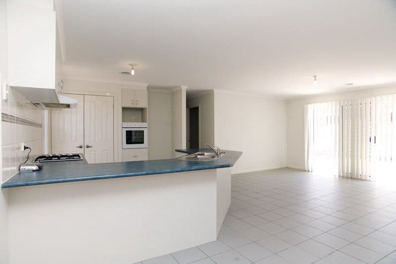 15 Cassowary Road, SOUTH MORANG VIC 3752, South Morang - Thumbnail 7