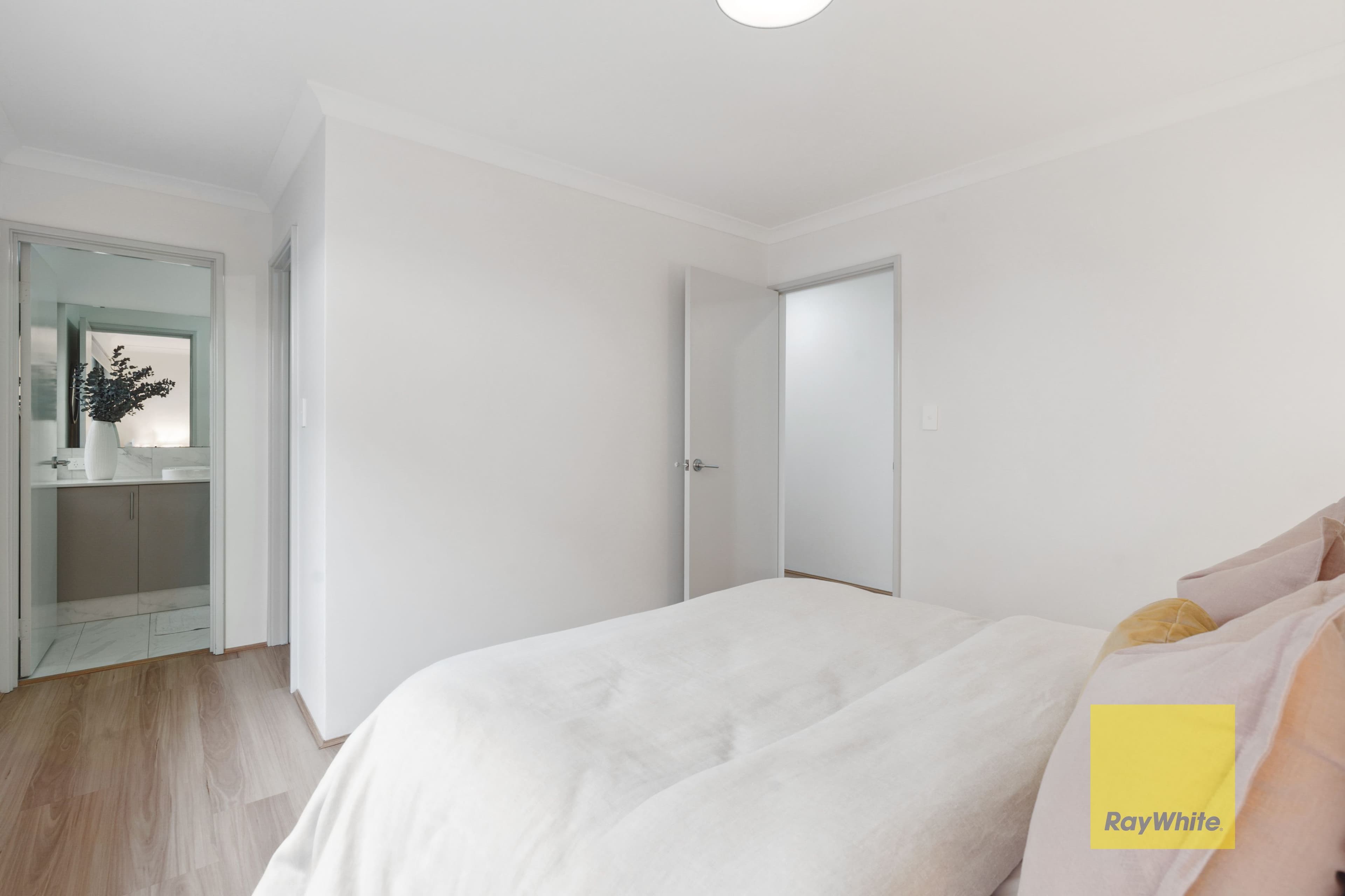 19 Nettup Street, Hammond Park WA 6164, Hammond Park - Thumbnail 4