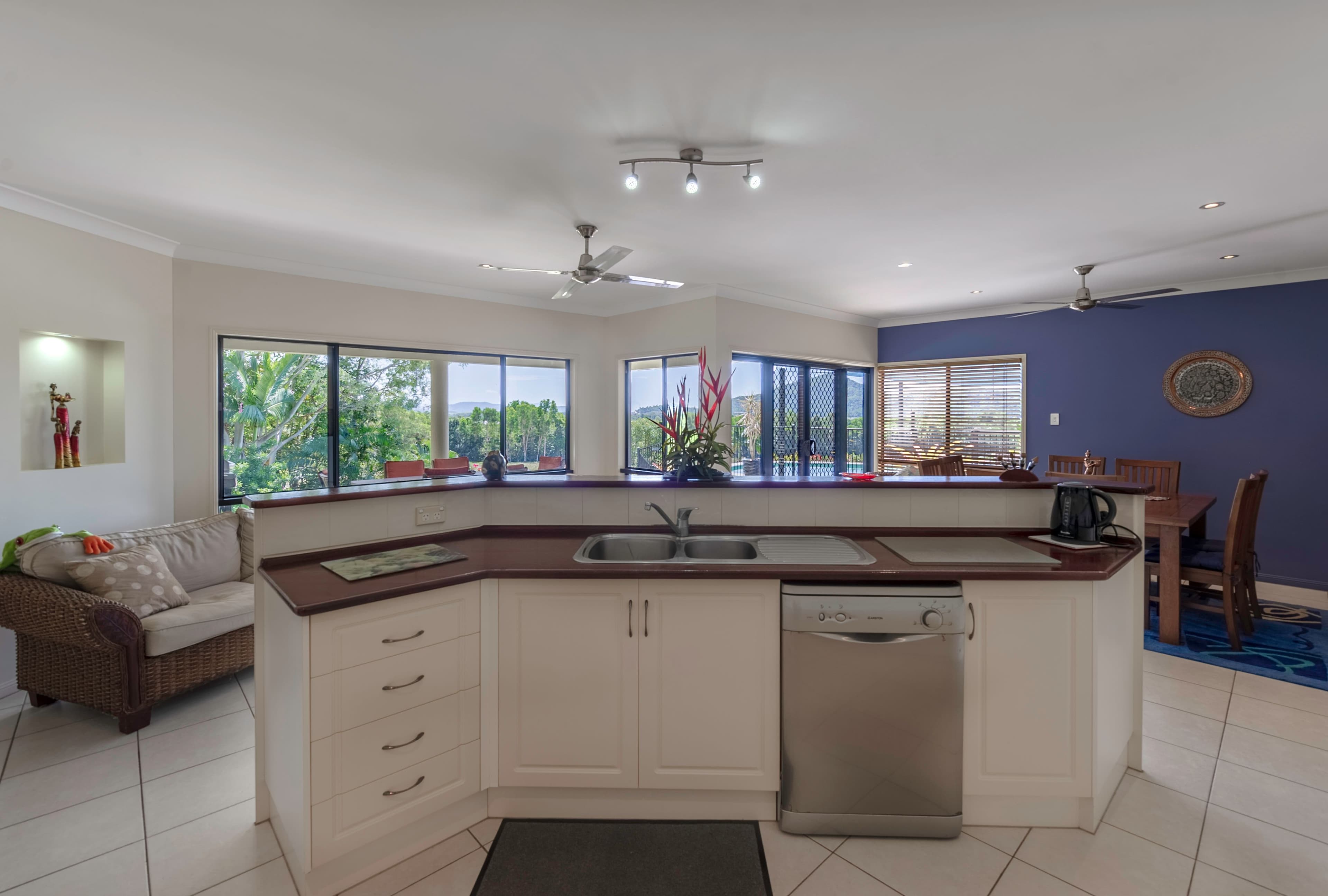 98-100 Coral Sea Drive, Mossman QLD 4873, Mossman Gorge - Thumbnail 4