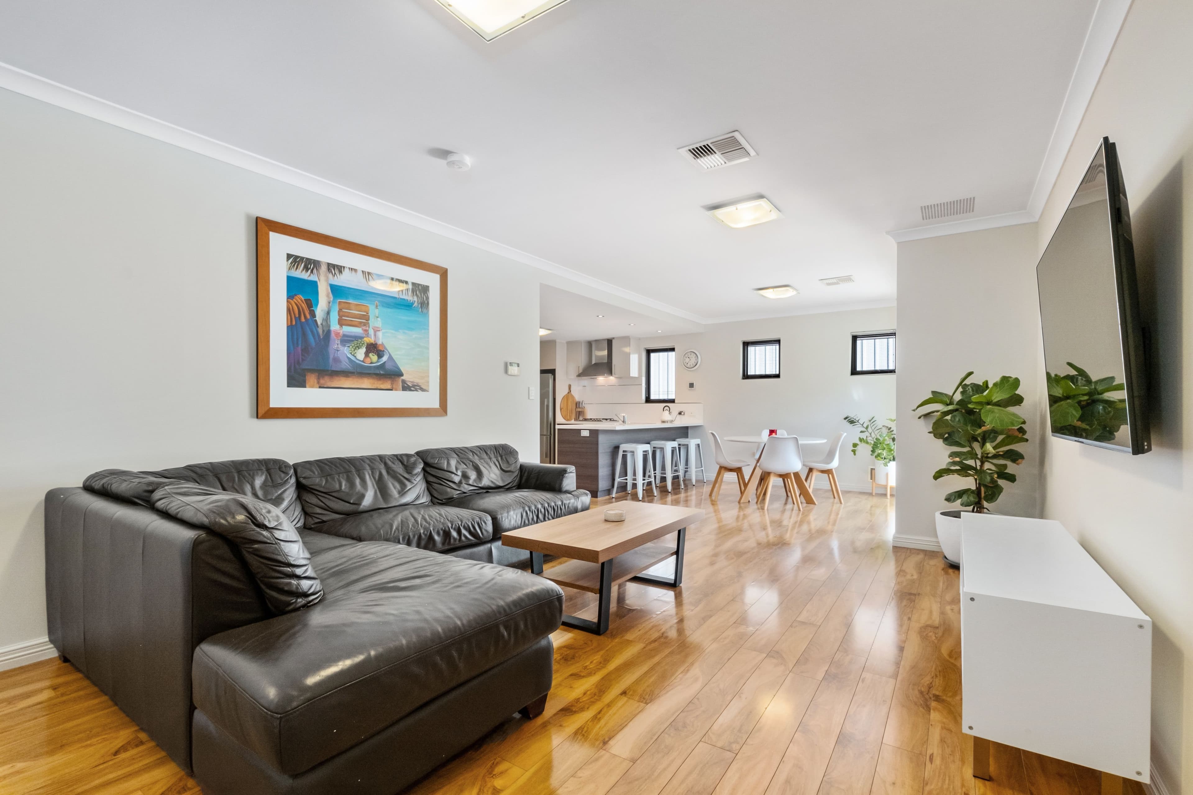 26C Barnes Street, Innaloo WA 6018, Innaloo - Thumbnail 3