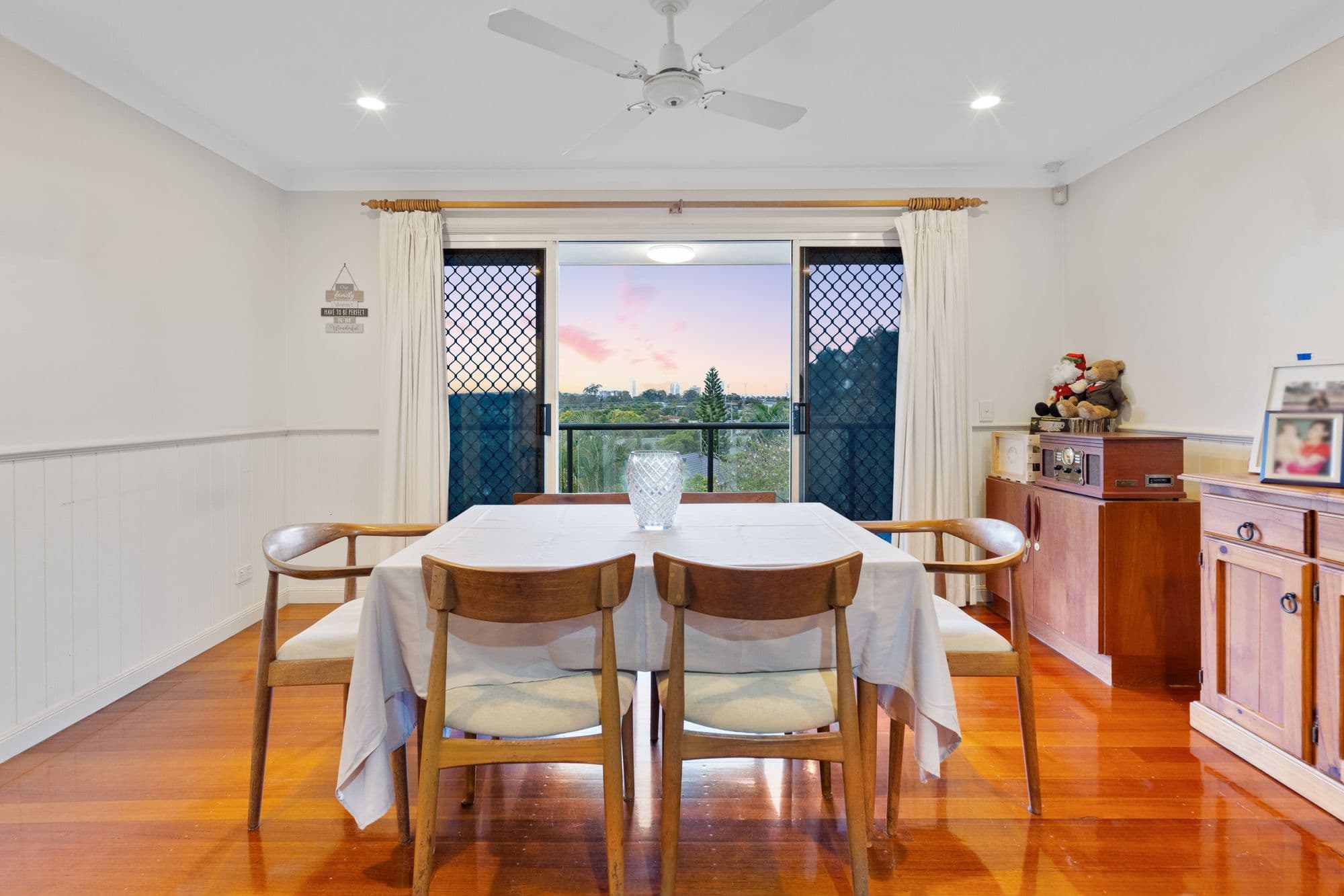 12 Tara Terrace, Carrara QLD 4211, Carrara - Thumbnail 7