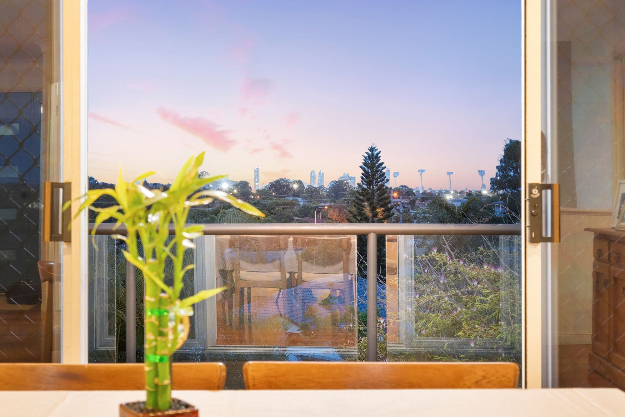 12 Tara Terrace, Carrara QLD 4211, Carrara - Thumbnail 8