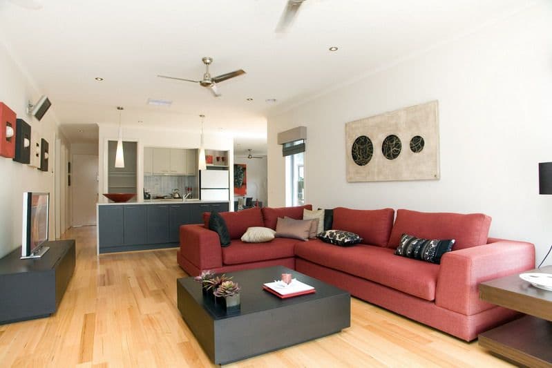 17 McKillop Avenue, EPPING VIC 3076, Epping - Thumbnail 3