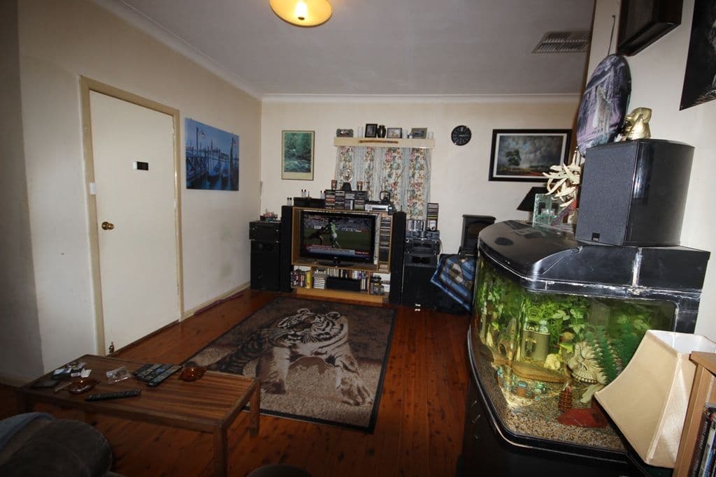 11 John Street, TAMWORTH NSW 2340, Tamworth - Thumbnail 2