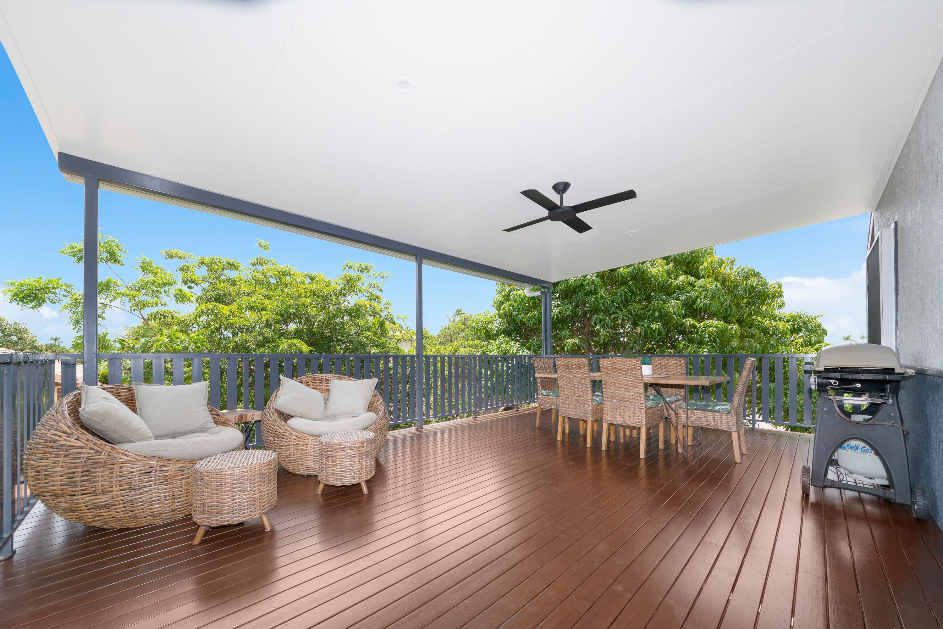 11 Glebe Place, Kirwan QLD 4817, Kirwan - Image 1