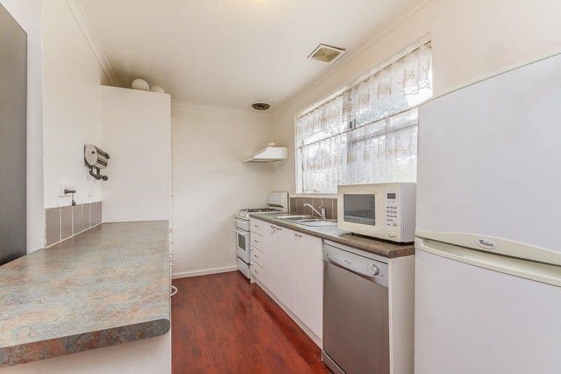 13 Oliver Court, Long Gully VIC 3550, Long Gully - Thumbnail 5