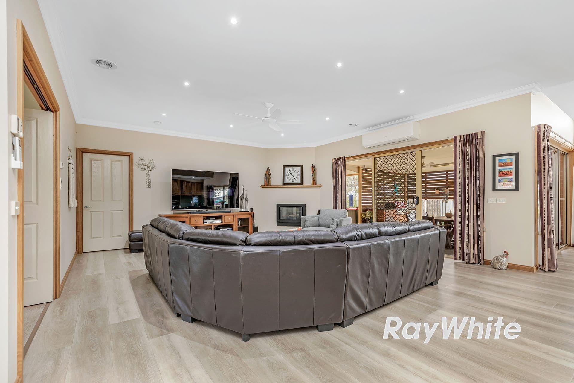 19 Hollara Drive, Moama NSW 2731, Moama - Thumbnail 5