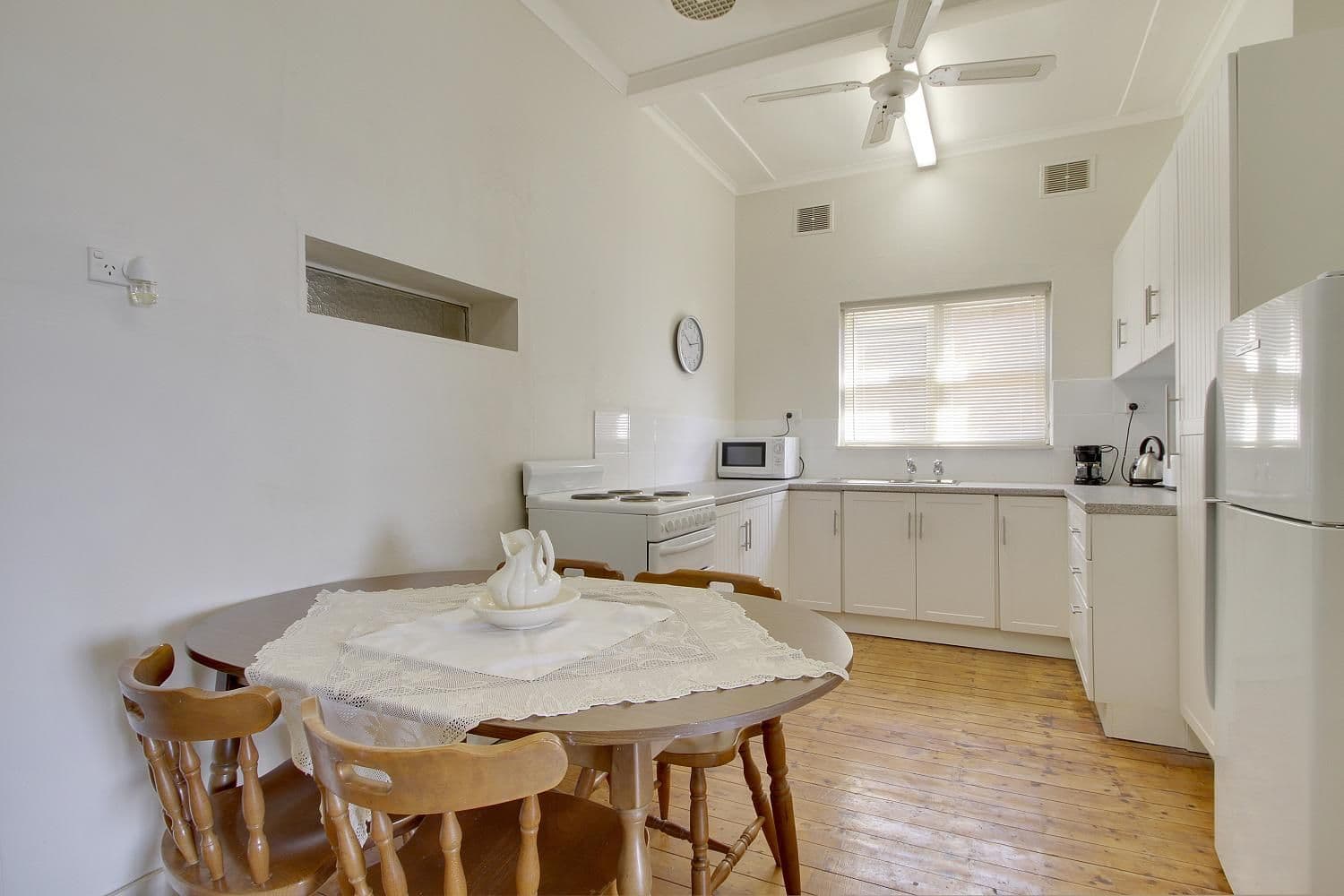 2 Eldon Street, GOULBURN NSW 2580, Goulburn - Thumbnail 2