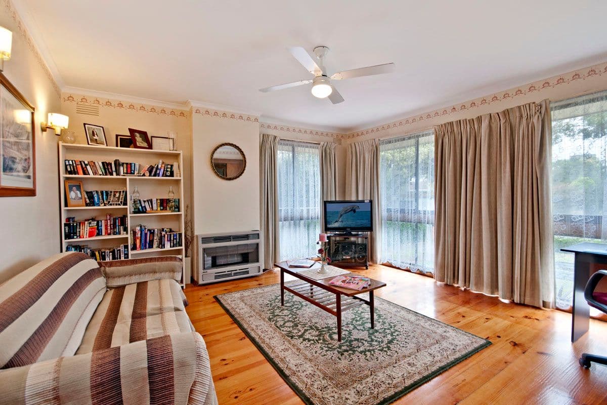 1 George Avenue, WARRNAMBOOL VIC 3280, Warrnambool - Thumbnail 2