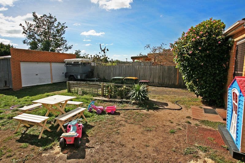 44  Davis Street, BELMONT VIC 3216, Belmont - Thumbnail 3