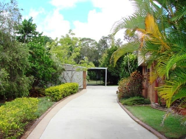 33 Carissalee Court, BURPENGARY QLD 4505, Burpengary East - Thumbnail 4