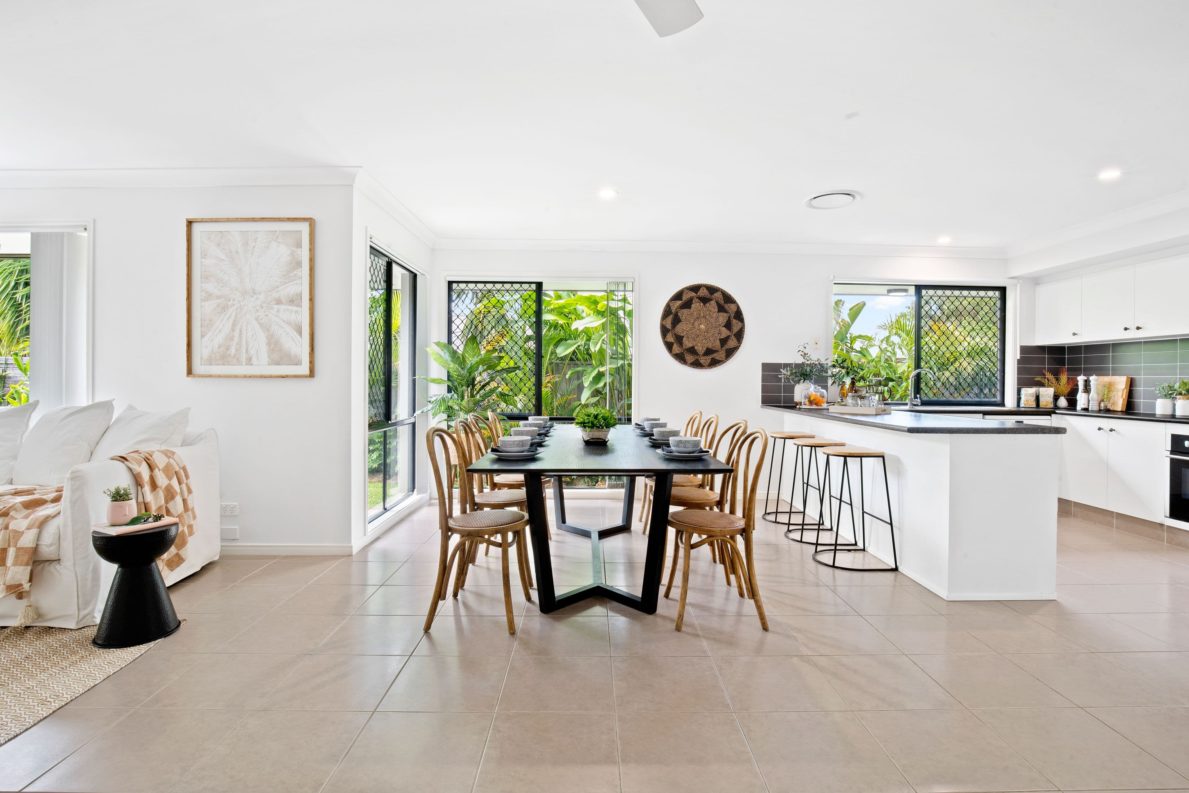 31 Bowley Street, Pacific Pines QLD 4211, Pacific Pines - Thumbnail 5