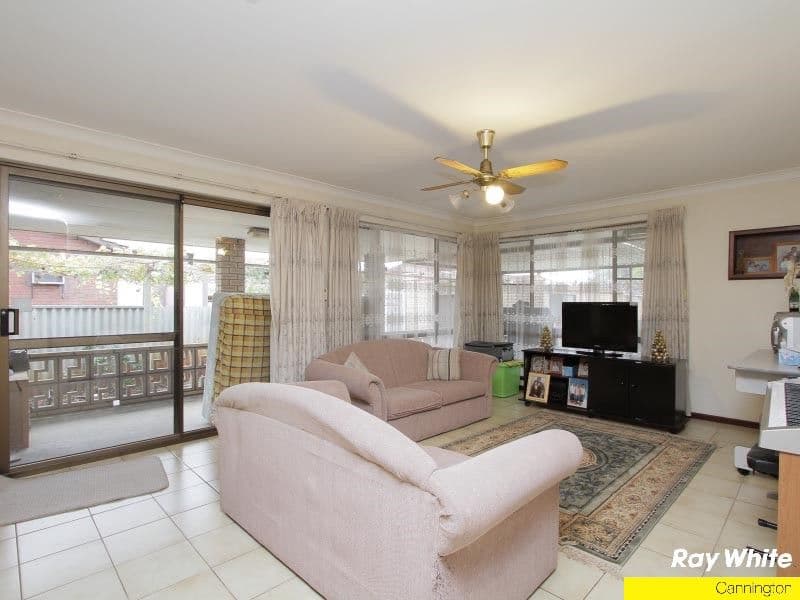 304 Railway Parade, EAST CANNINGTON WA 6107, East Cannington - Thumbnail 3