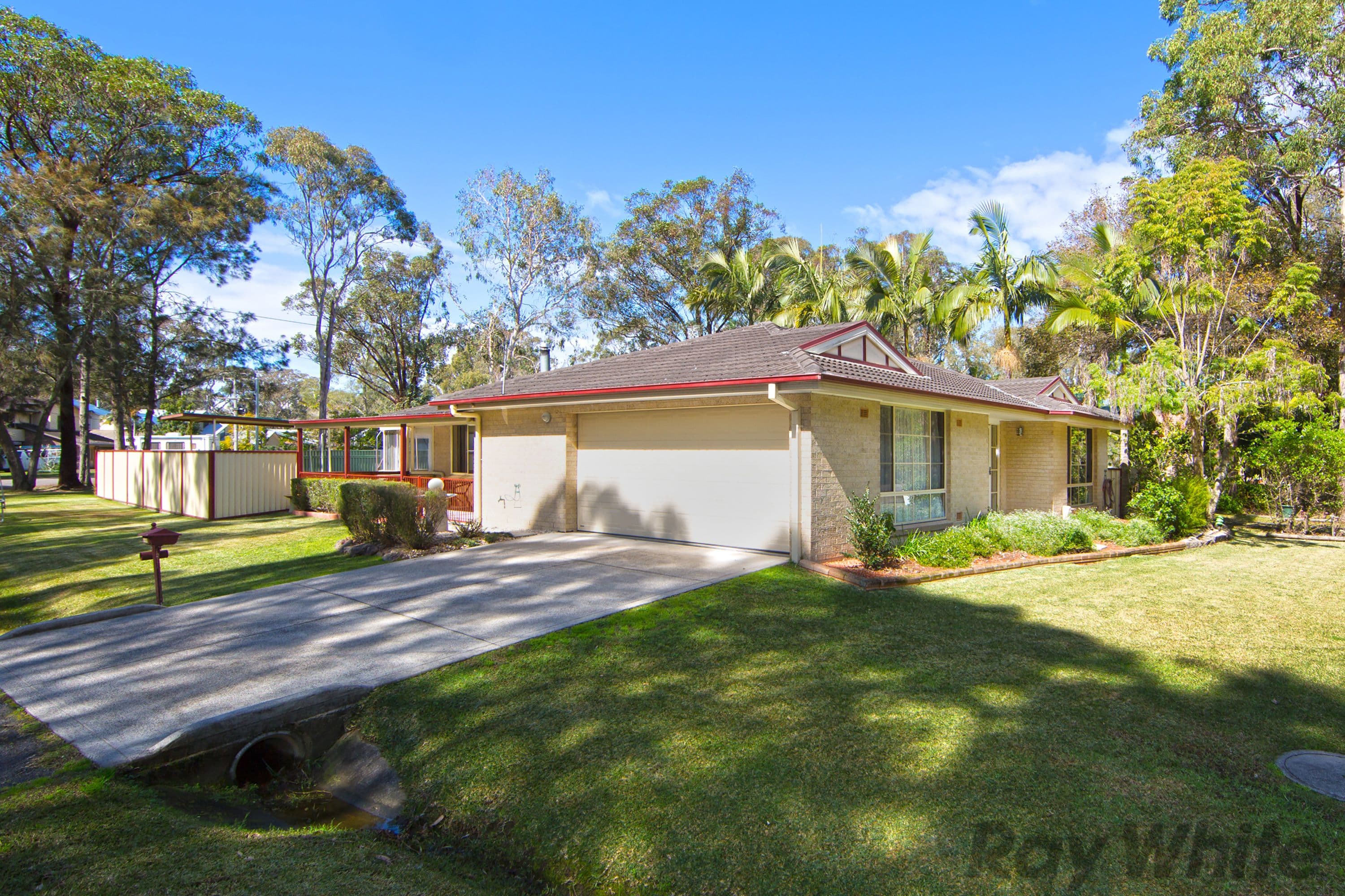20 Lakeshore Avenue, Chain Valley Bay NSW 2259, Chain Valley Bay - Thumbnail 2