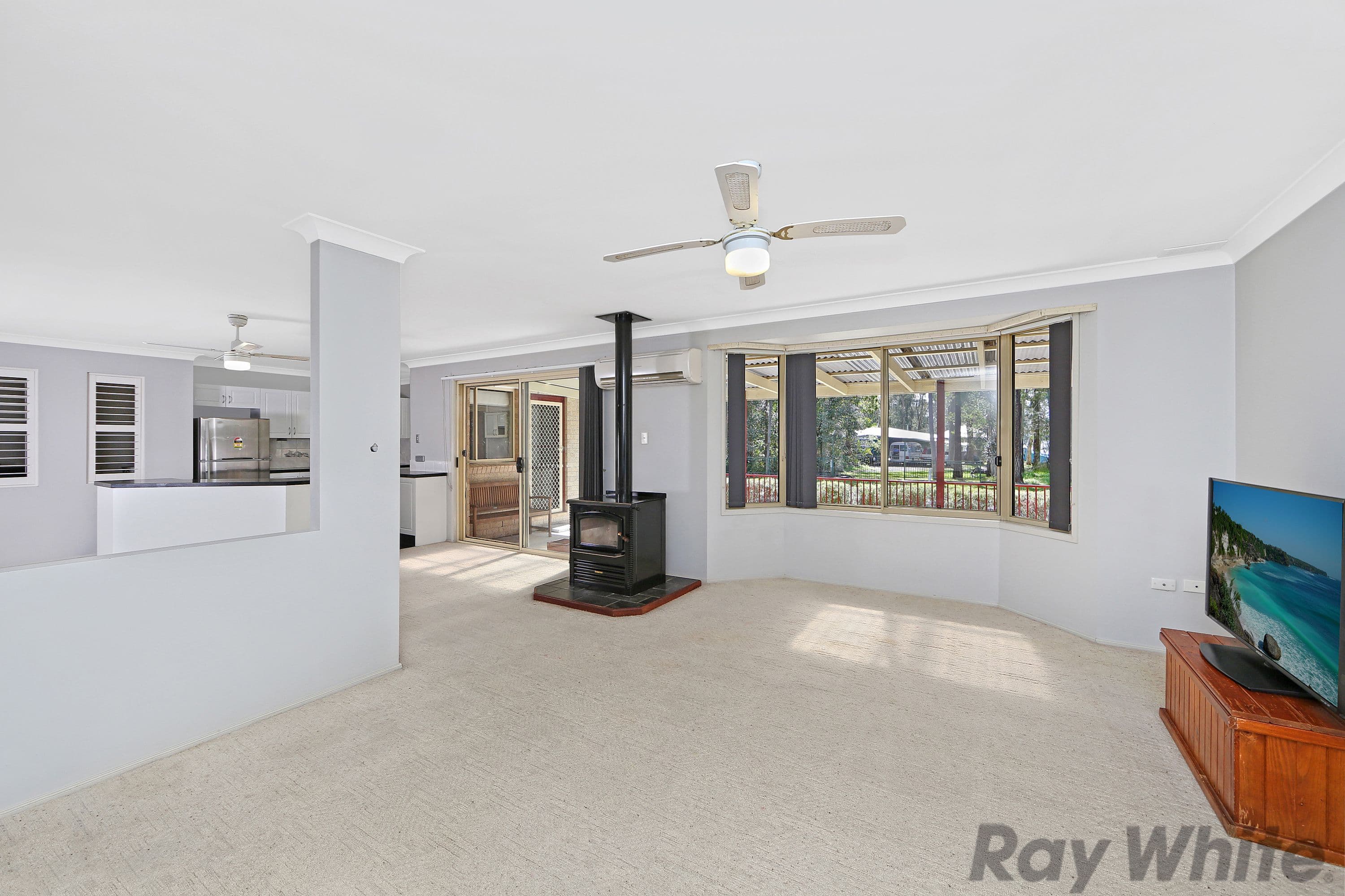 20 Lakeshore Avenue, Chain Valley Bay NSW 2259, Chain Valley Bay - Thumbnail 5