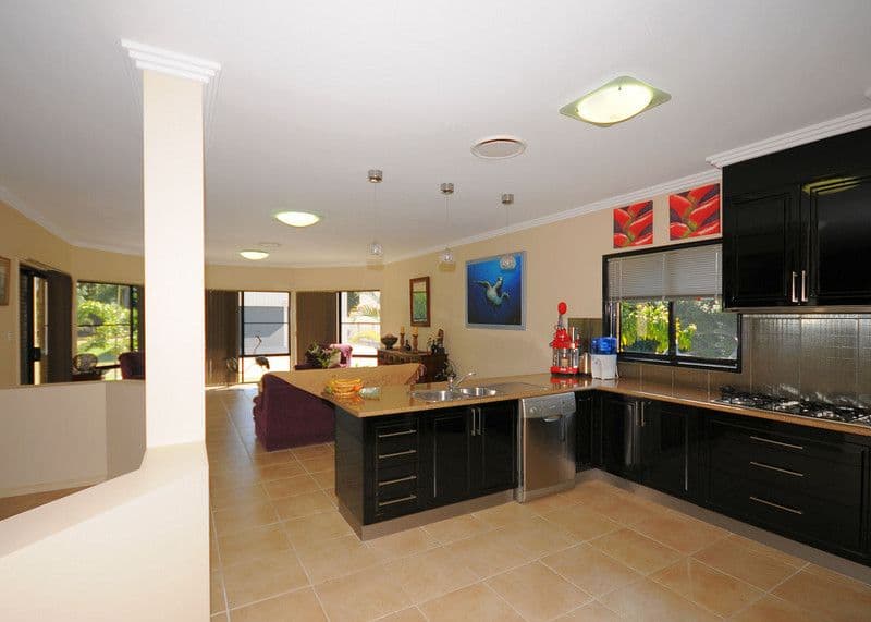 7 Foxwood Court, DUNDOWRAN BEACH QLD 4655, Dundowran Beach - Thumbnail 3