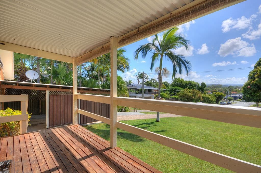 7 Algona Street, Labrador QLD 4215, Labrador - Thumbnail 2