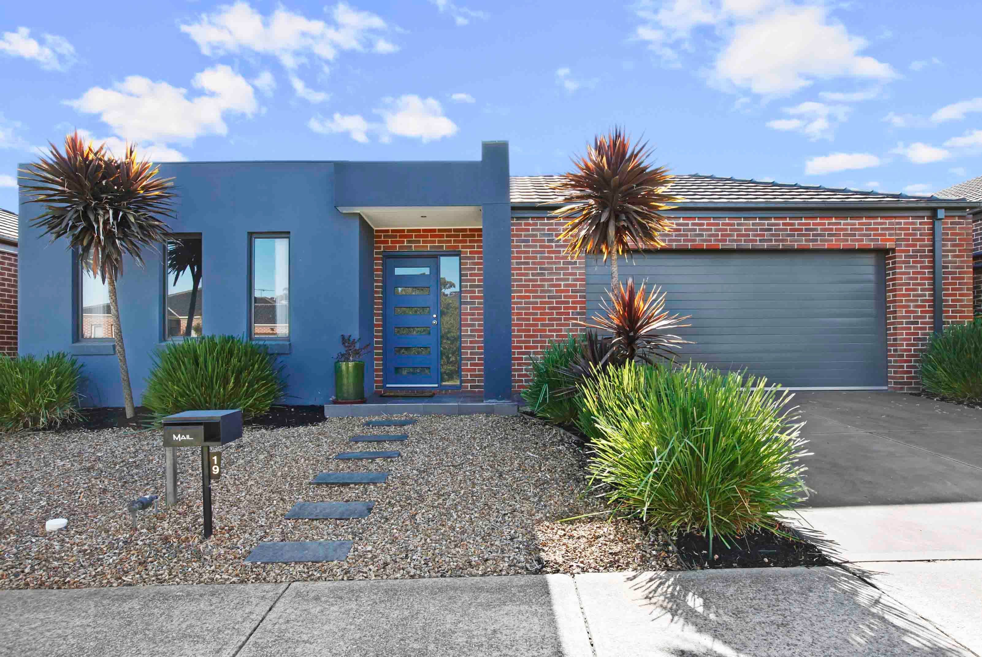 19 Kerford Court, South Morang VIC 3752, South Morang - Image 1