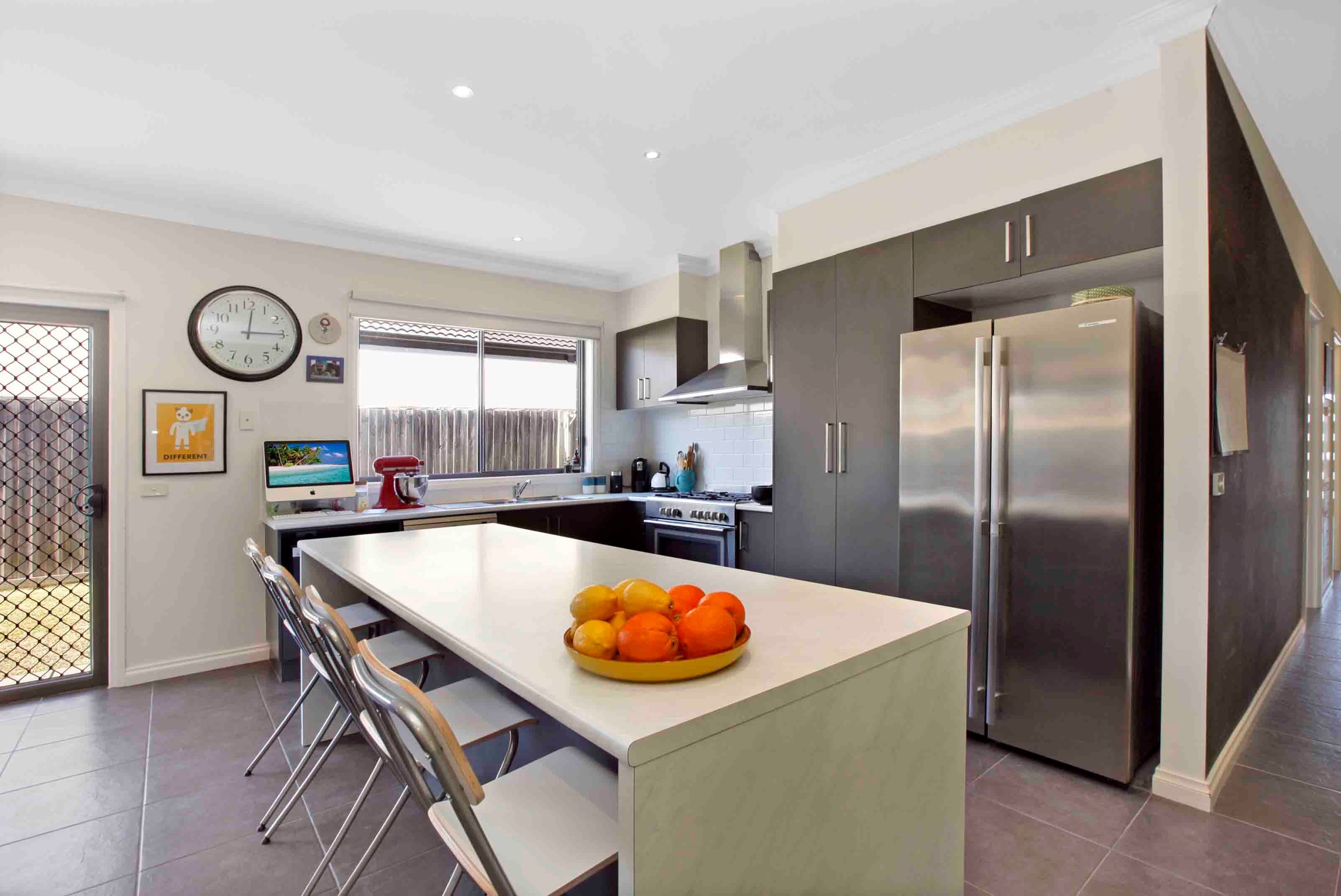 19 Kerford Court, South Morang VIC 3752, South Morang - Thumbnail 2
