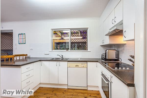 10 Clyde Street, Kallangur QLD 4503, Kallangur - Thumbnail 8
