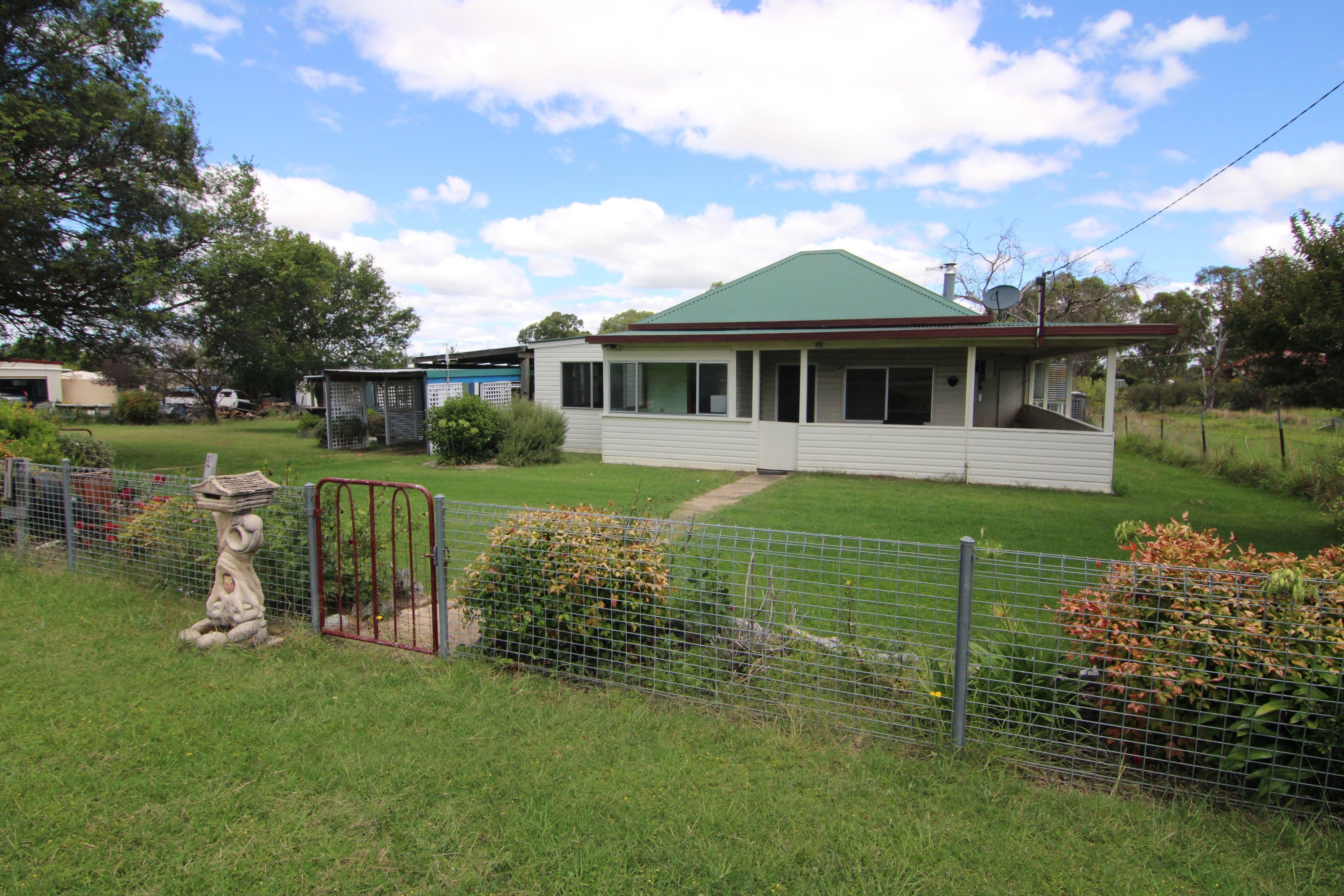 4 Baker Street, Bundarra NSW 2359, Bundarra - Image 1