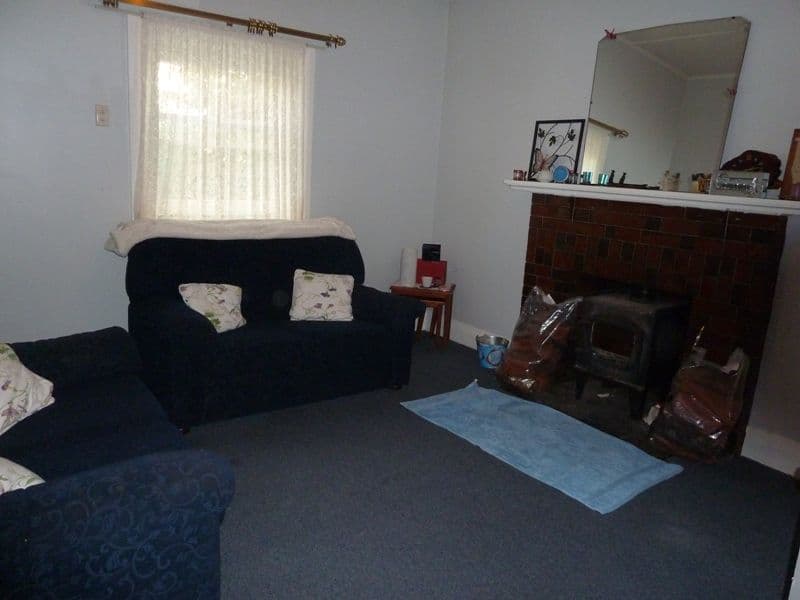 76 Bertha Street, MOUNT GAMBIER SA 5290, Mount Gambier - Thumbnail 2