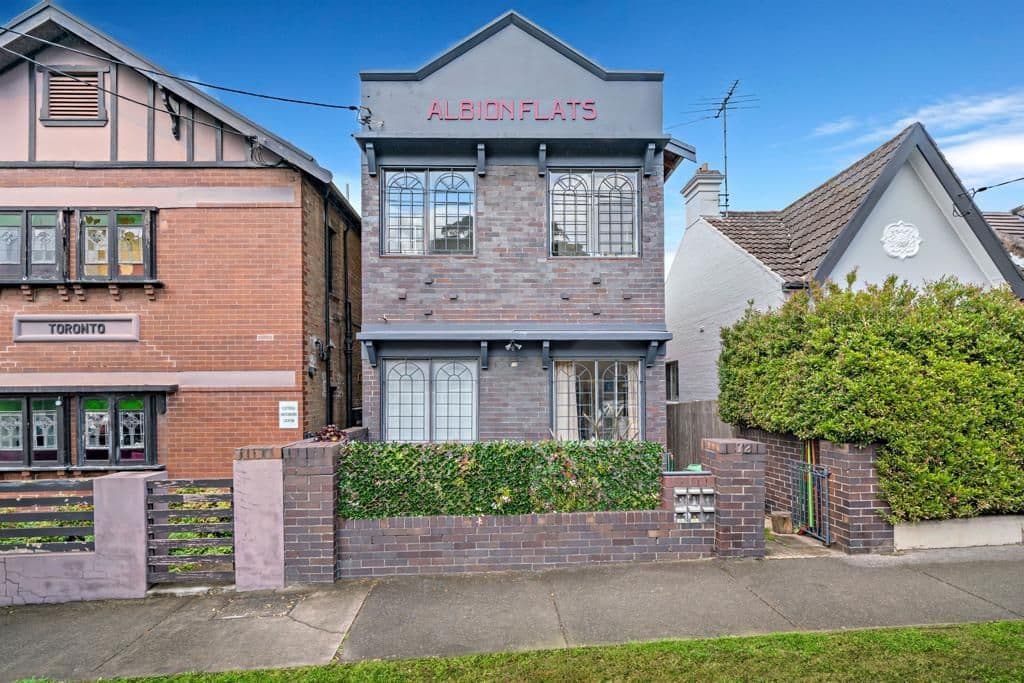 72 Albion Street, Annandale - Image 1