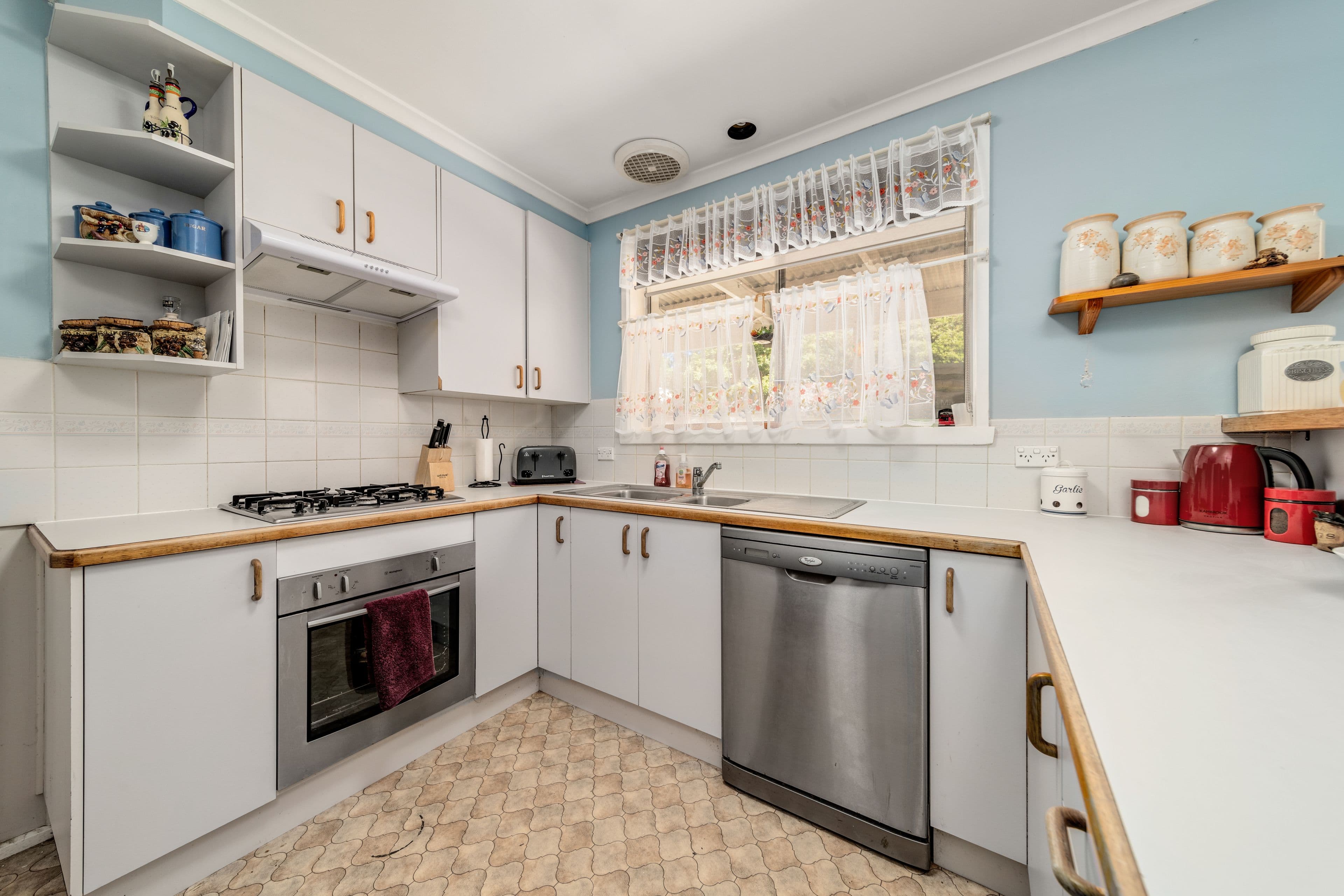 61 Florey Drive, Macgregor ACT 2615, Macgregor - Thumbnail 4