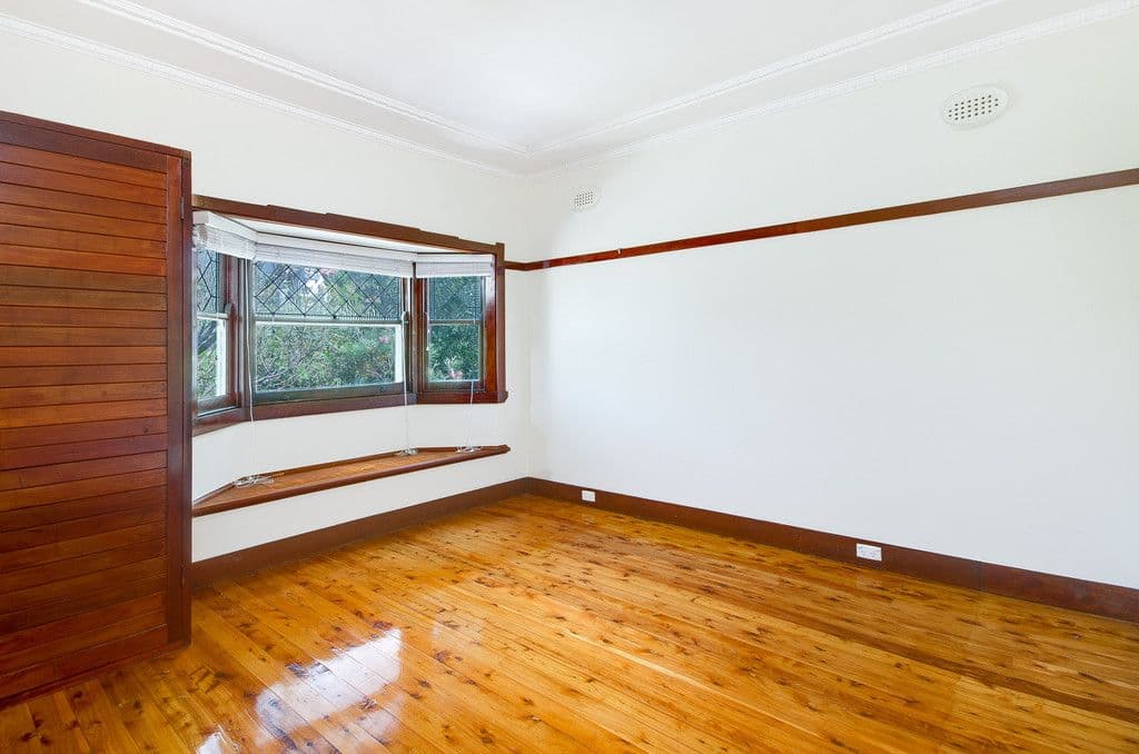 87 Phillip Street, THIRROUL NSW 2515, Thirroul - Thumbnail 2