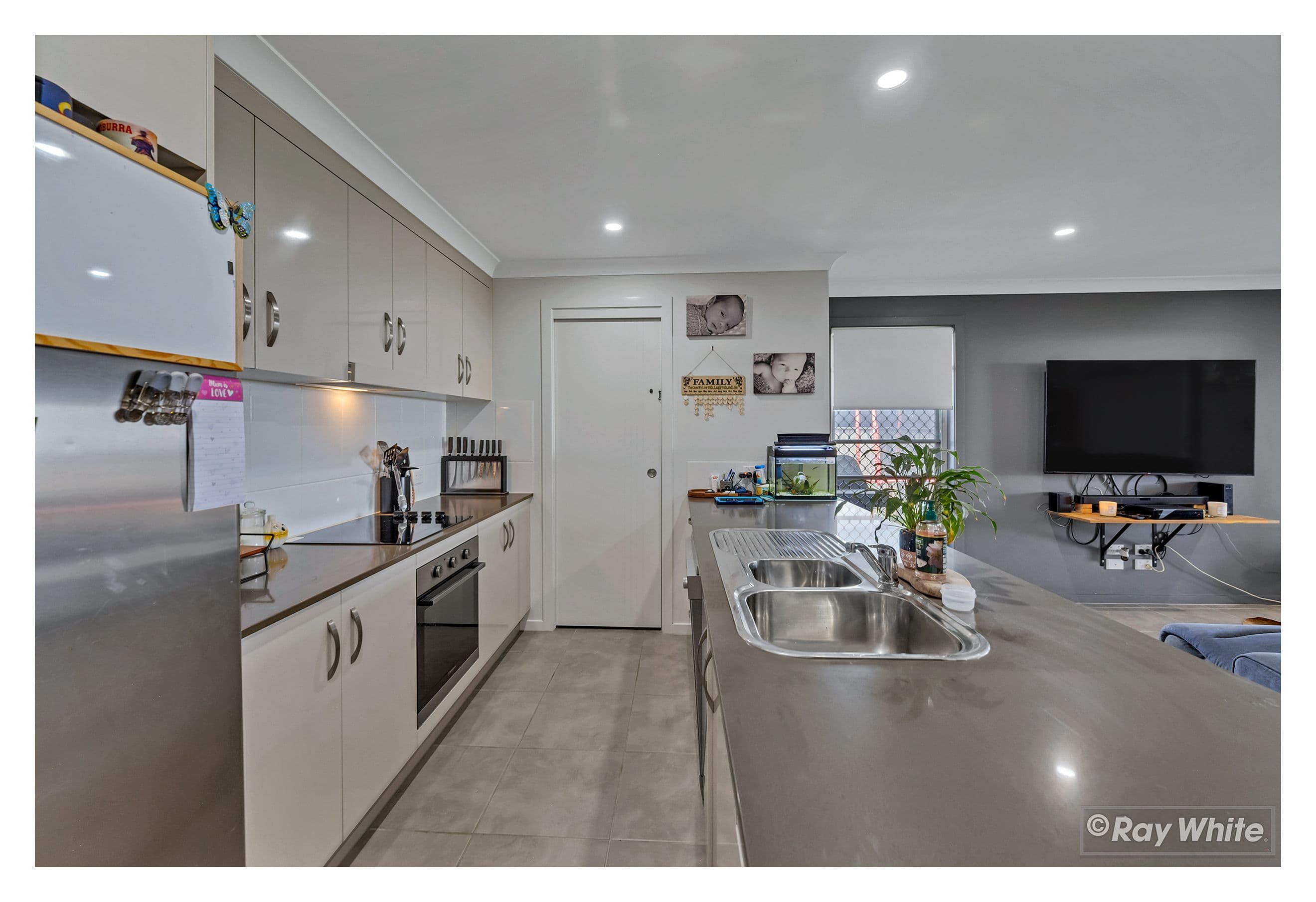 45 Wheeler Avenue, Gracemere QLD 4702, Gracemere - Thumbnail 2